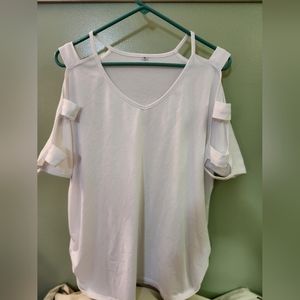 White xl cold shoulder tee